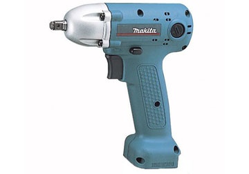 Máy siết bu lông dùng pin Makita BTW072Z